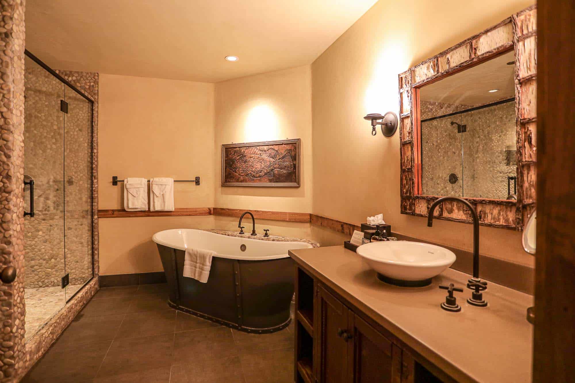 DTR-MainLodge-MeadowKingFireplace-1
