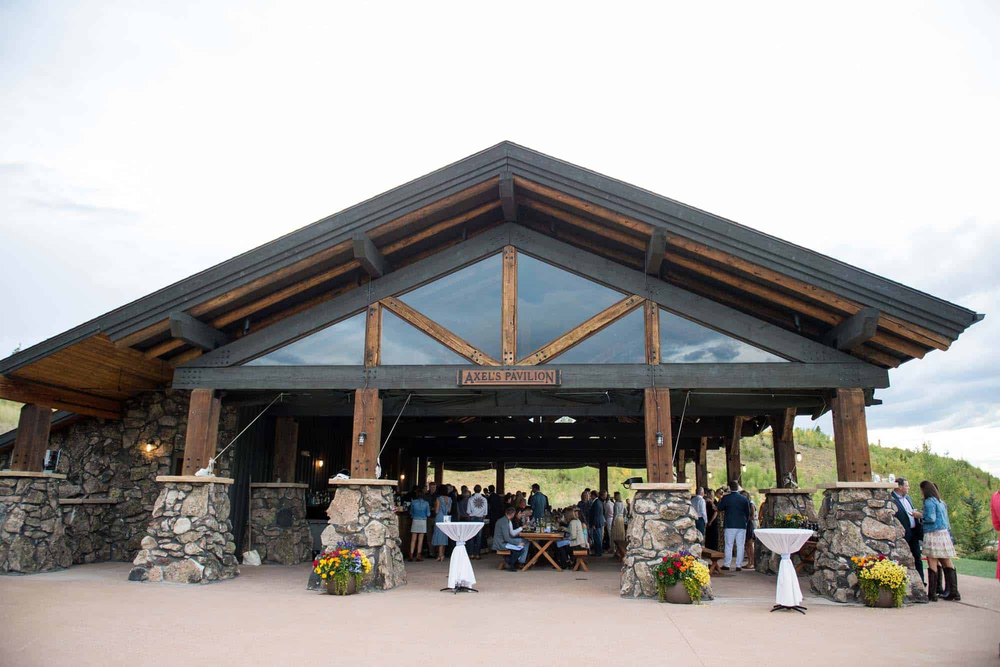 axel's pavilion for weddings , welcome reception