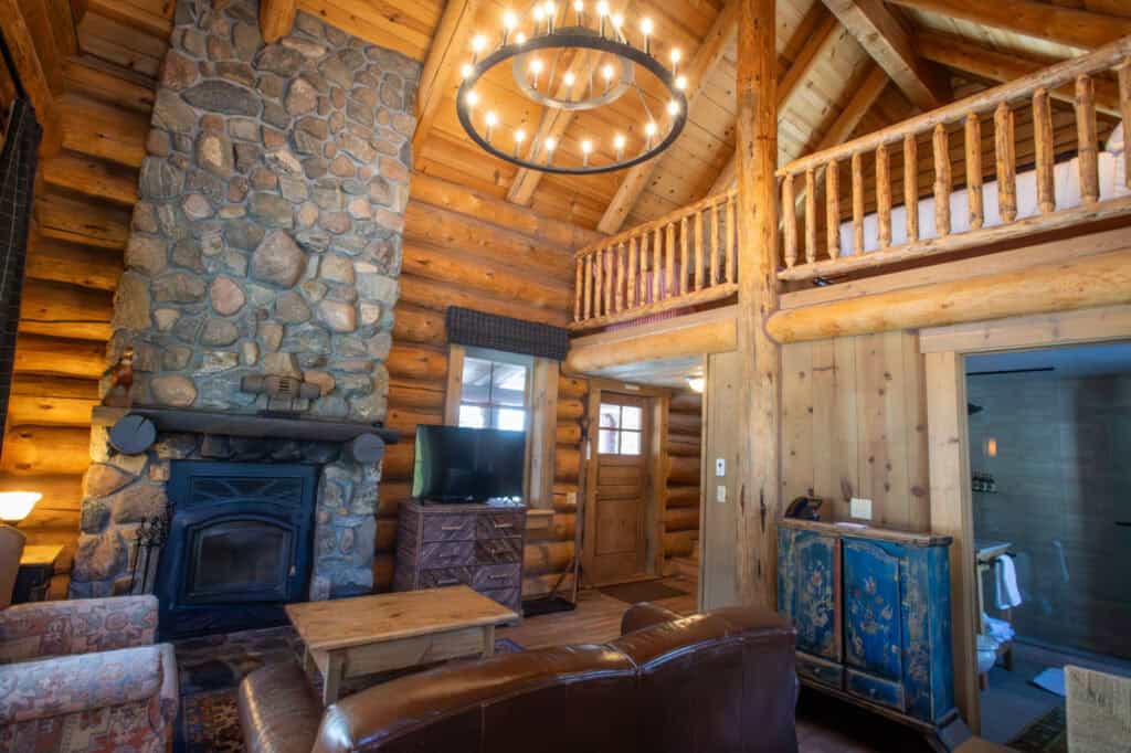 one-bedroom cabin