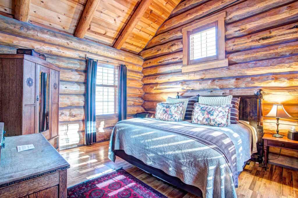 two-bedroom cabin