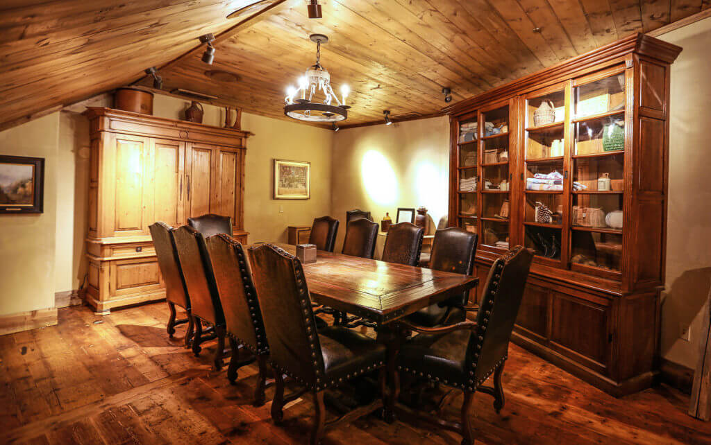 Colorado Resort Boardroom Meeting Space