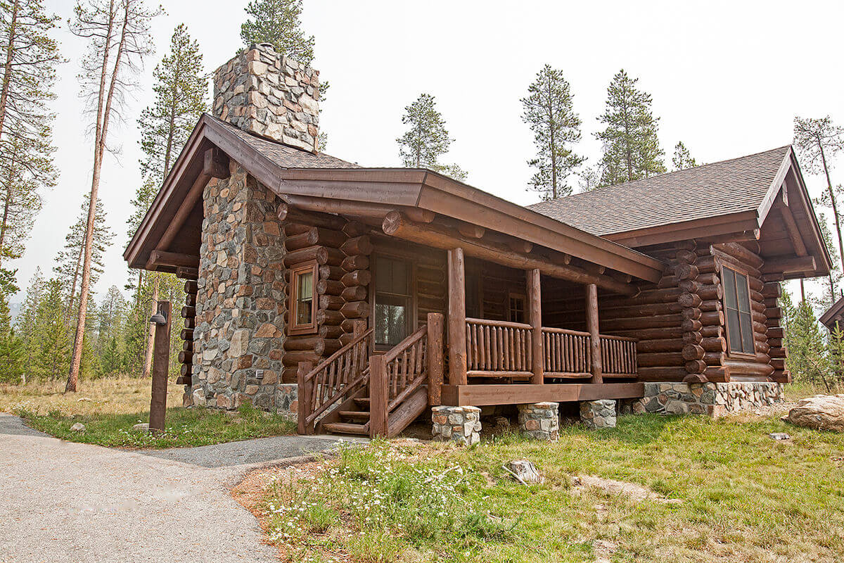 Two Bedroom Cabins Devil s Thumb Ranch